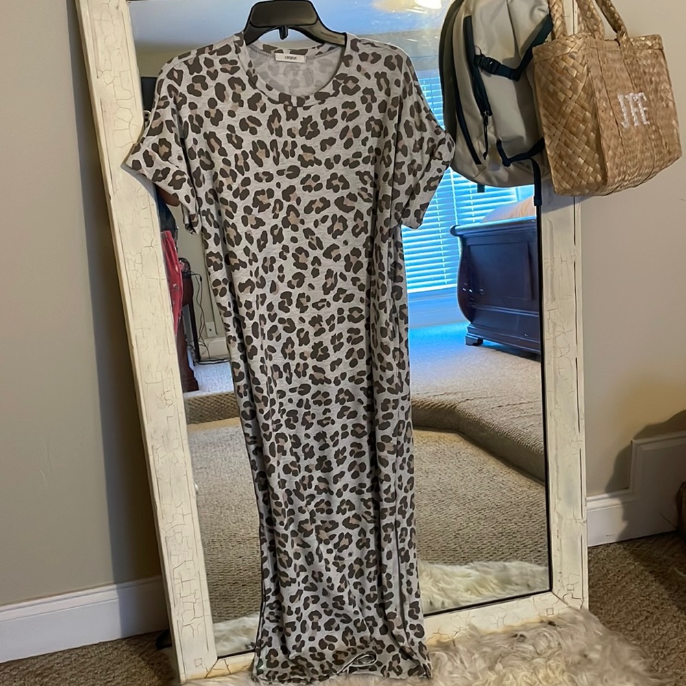 Leopard print maxi dress